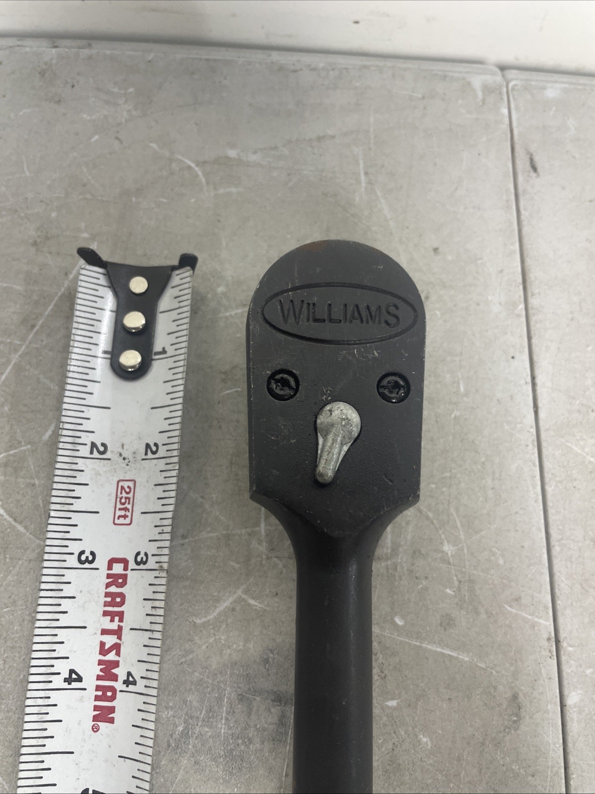 1/2″Dr 15″Long Black Finish Enclosed Narrow Head Ratchet Williams USA SB-52EHLA