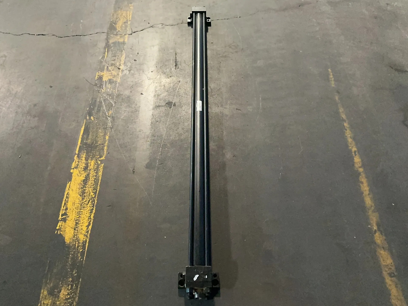 PARKER CYLINDER 2.00CC2HRNAT1S19AC52.000