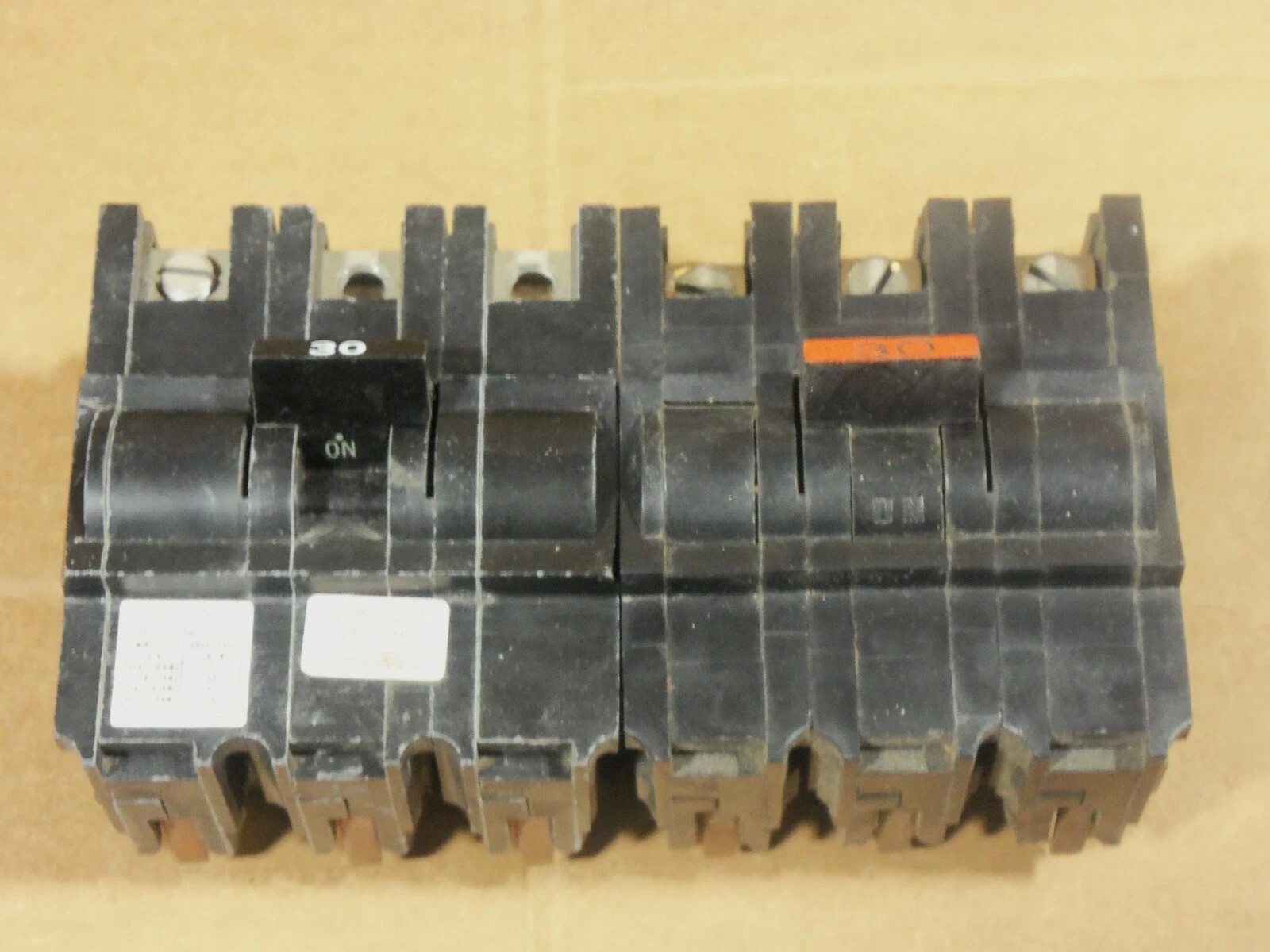 NEW FPE FEDERAL PACIFIC NA NA330 3 Pole 30 Amp 240V Circuit Breaker NNB AK