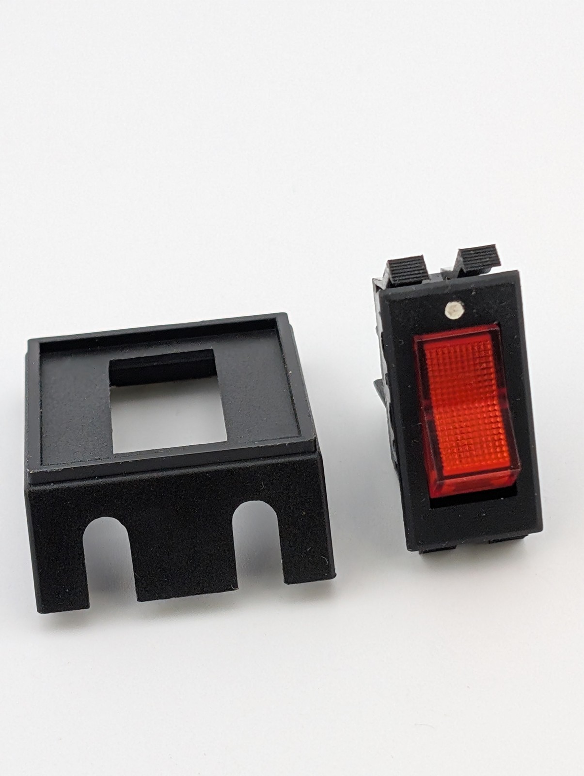 SPST Rocker Switch & Under-dash Mounting Plate