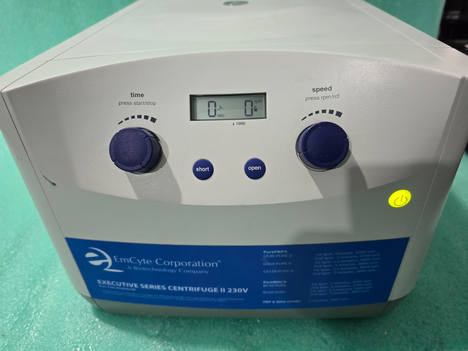 EmCyte Executive Series Centrifuge II 230V