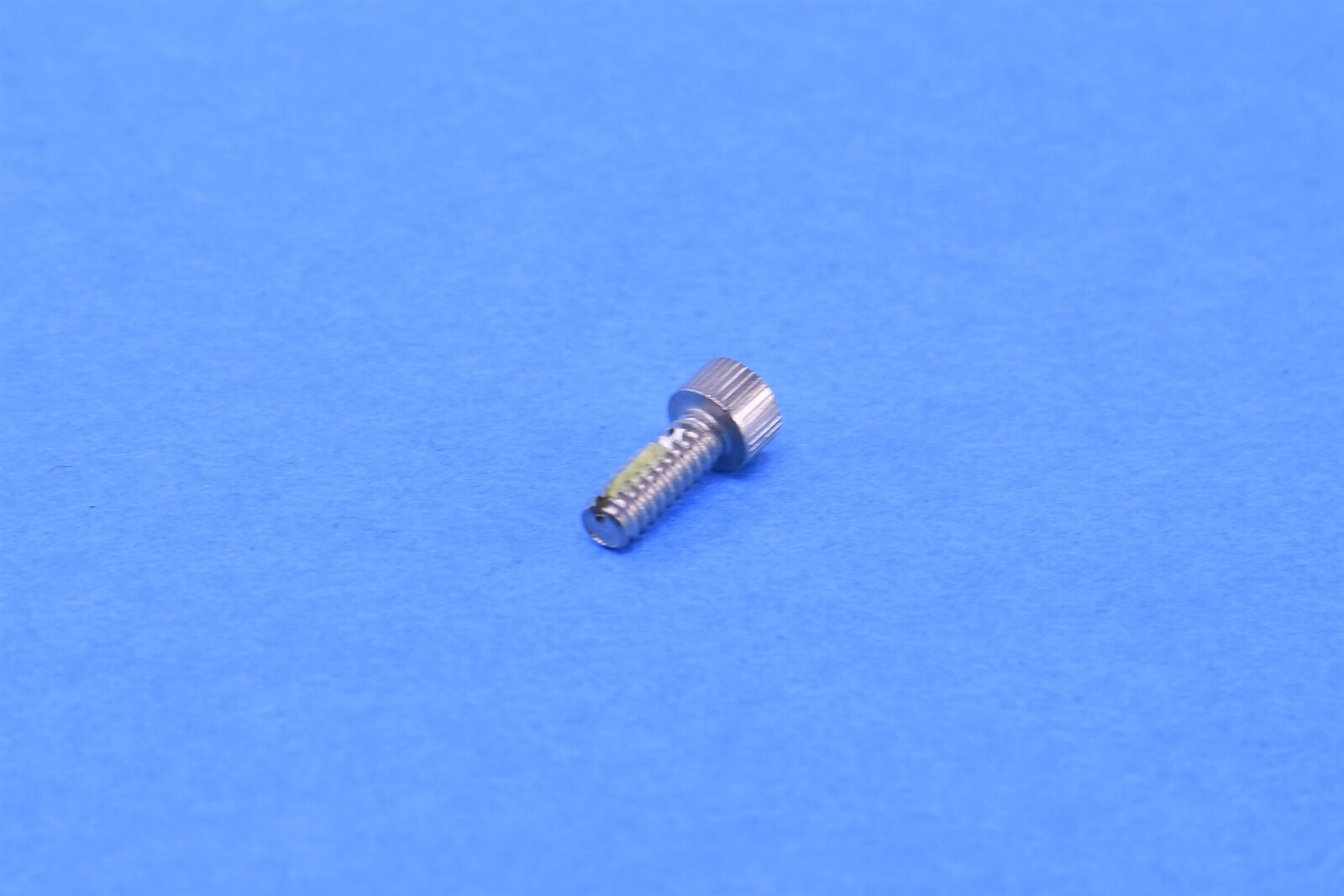 800 Jacon Socket Hex Cap Screw Fastener 3/8″ Stainless Steel M4-0.7 w/ Pacth