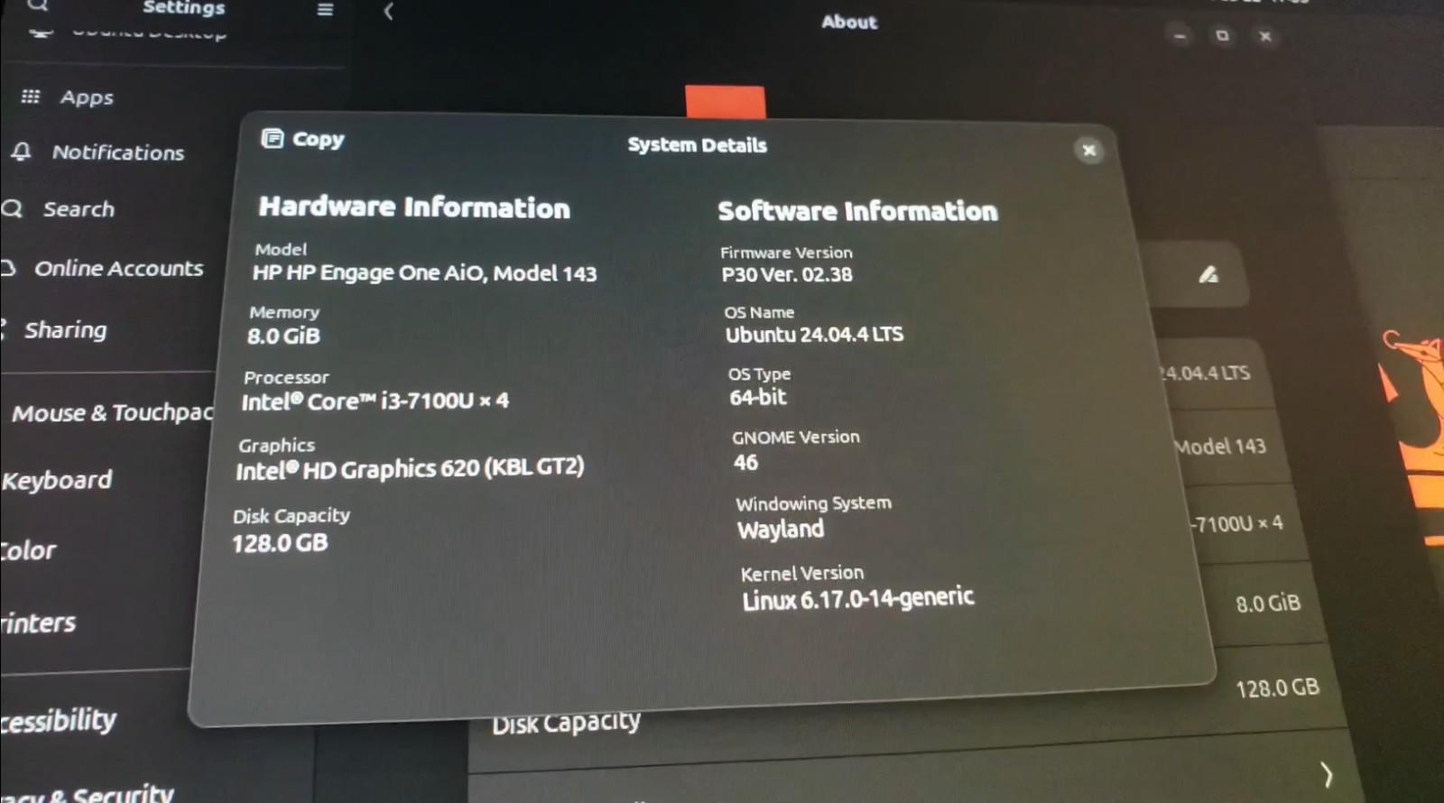 HP Engage One 143 AIO PC i3-7100U 2.4GHz 8GB 128GB SSD Touchscreen Ubuntu Linux