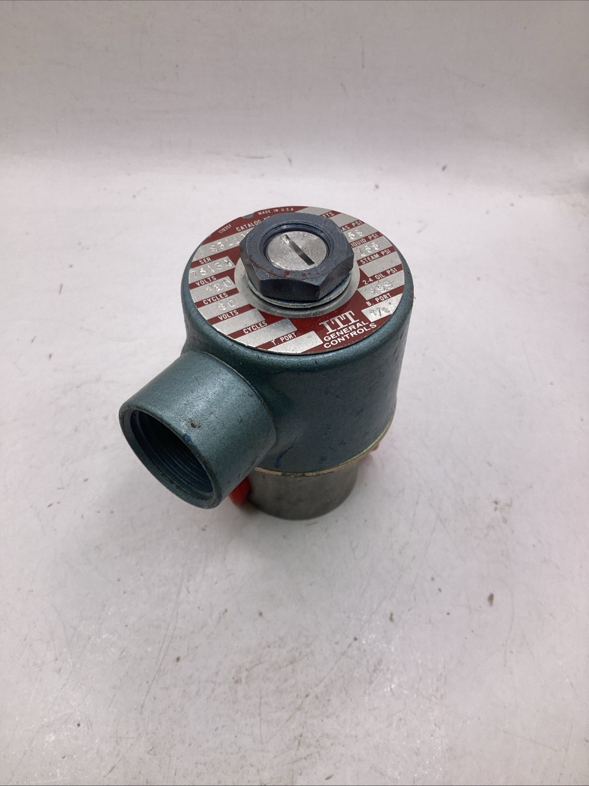 ITT General Controls S311AM02N2AD5 Series 7613A Solenoid Valve Used