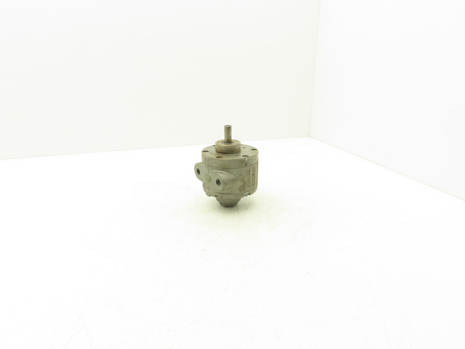 Gast AM410 4AM Series Pneumatic Air Motor 1/2″ Shaft 1/4″npt