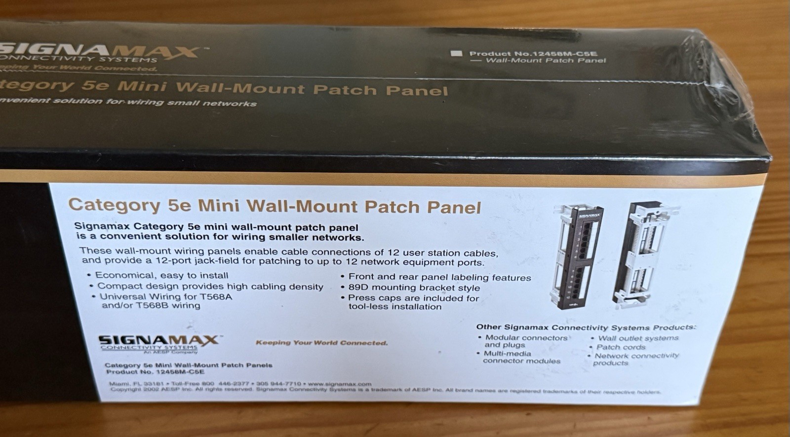SIGNAMAX 12458M-C5E / 12458MC5E (NEW IN BOX) Mini Wall-Mount Patch Panel E3.1