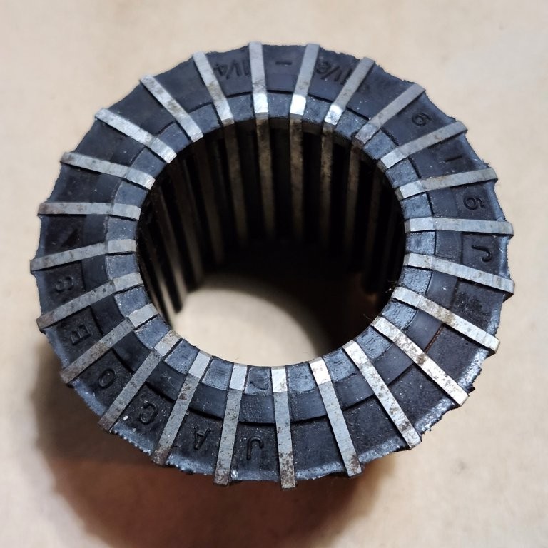 Jacobs Rubber Flex Collars Used 6 Pcs. as Listed in Steel Case Shown USA