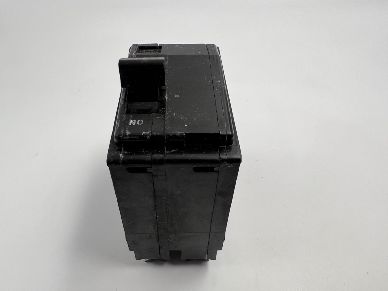 Square D QO260 2 Pole 60 Amp 120/240V Circuit Breaker Type QO