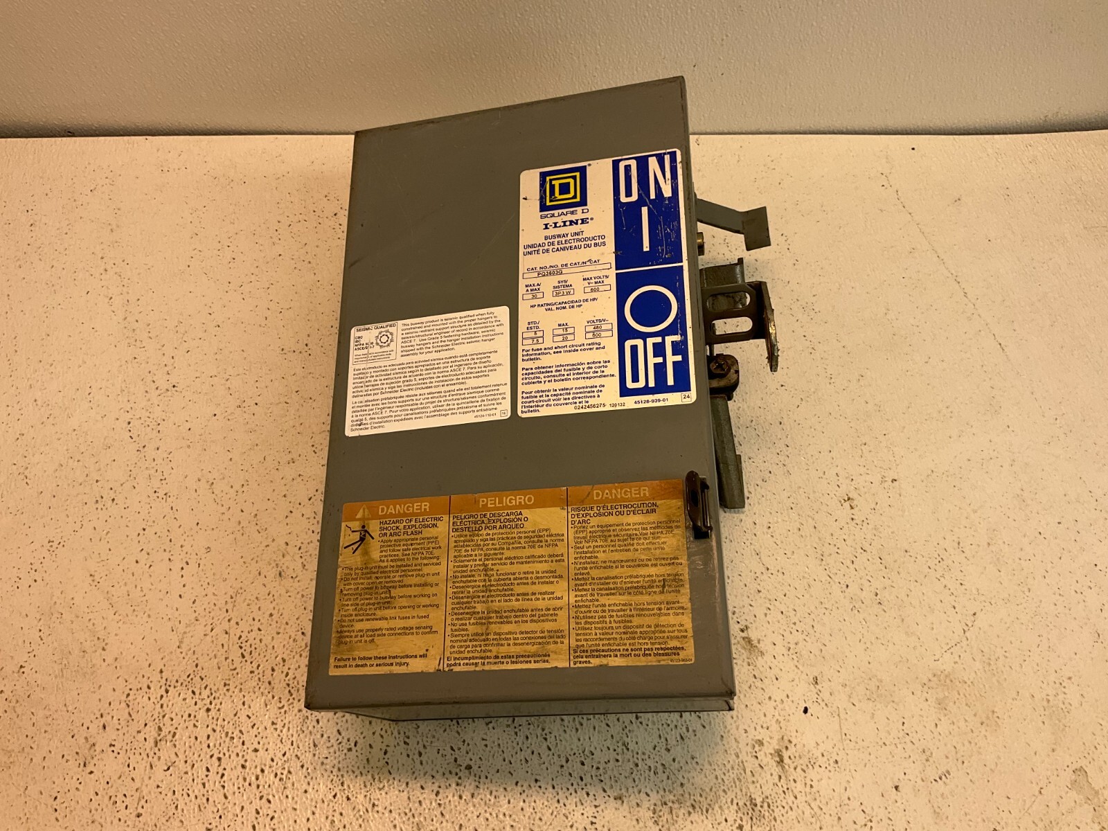 Square D PQ3603G I-LINE Fusible Busway Unit 30 A 600 V 3P 3W PQ-3603G (VT)