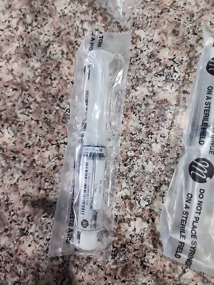 Medefil MIS-1130 Normal Saline IV Flush Syringes 10 mL Luer Lock 14 Lot 08/2026+
