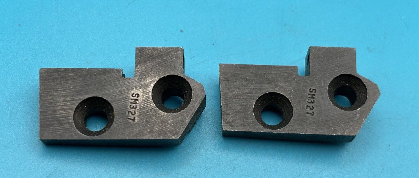 Lot of 2 Kennametal SM327 Anvil Blade Supports