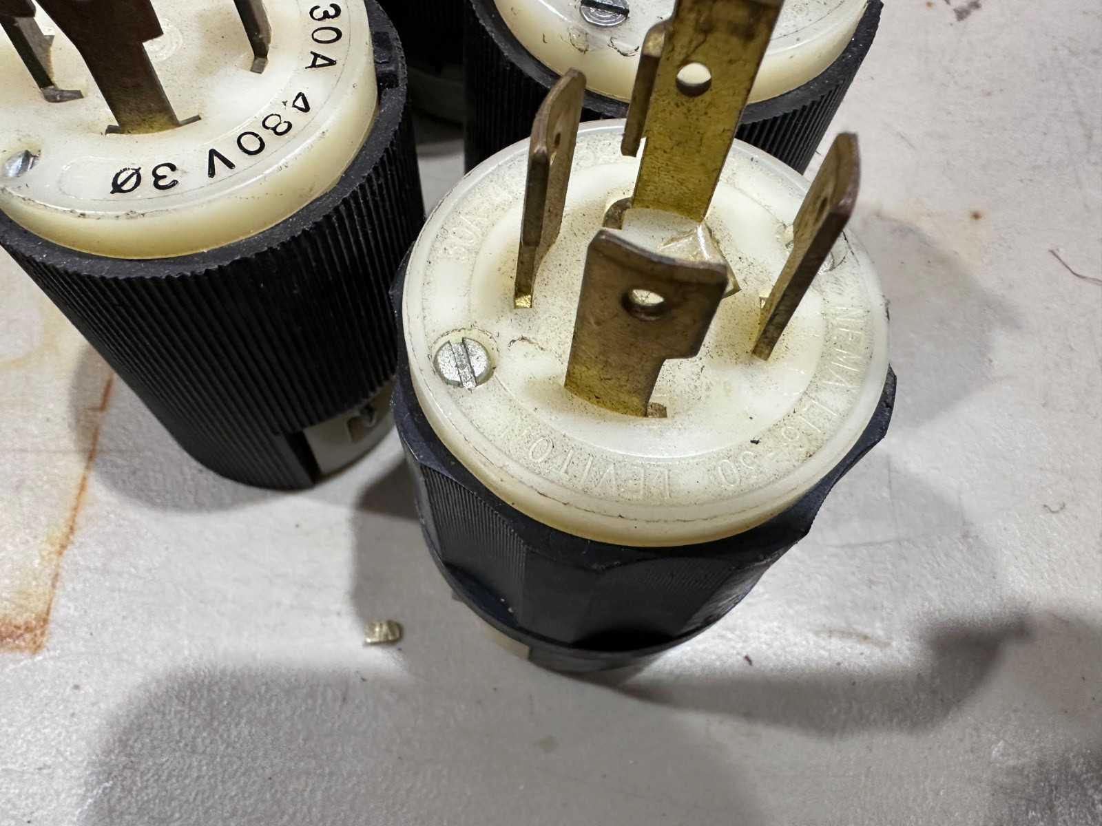 Twist-Lock Plug, 30A 480V 3Ph – Lot of 5, Hubbell HBL2731P & others