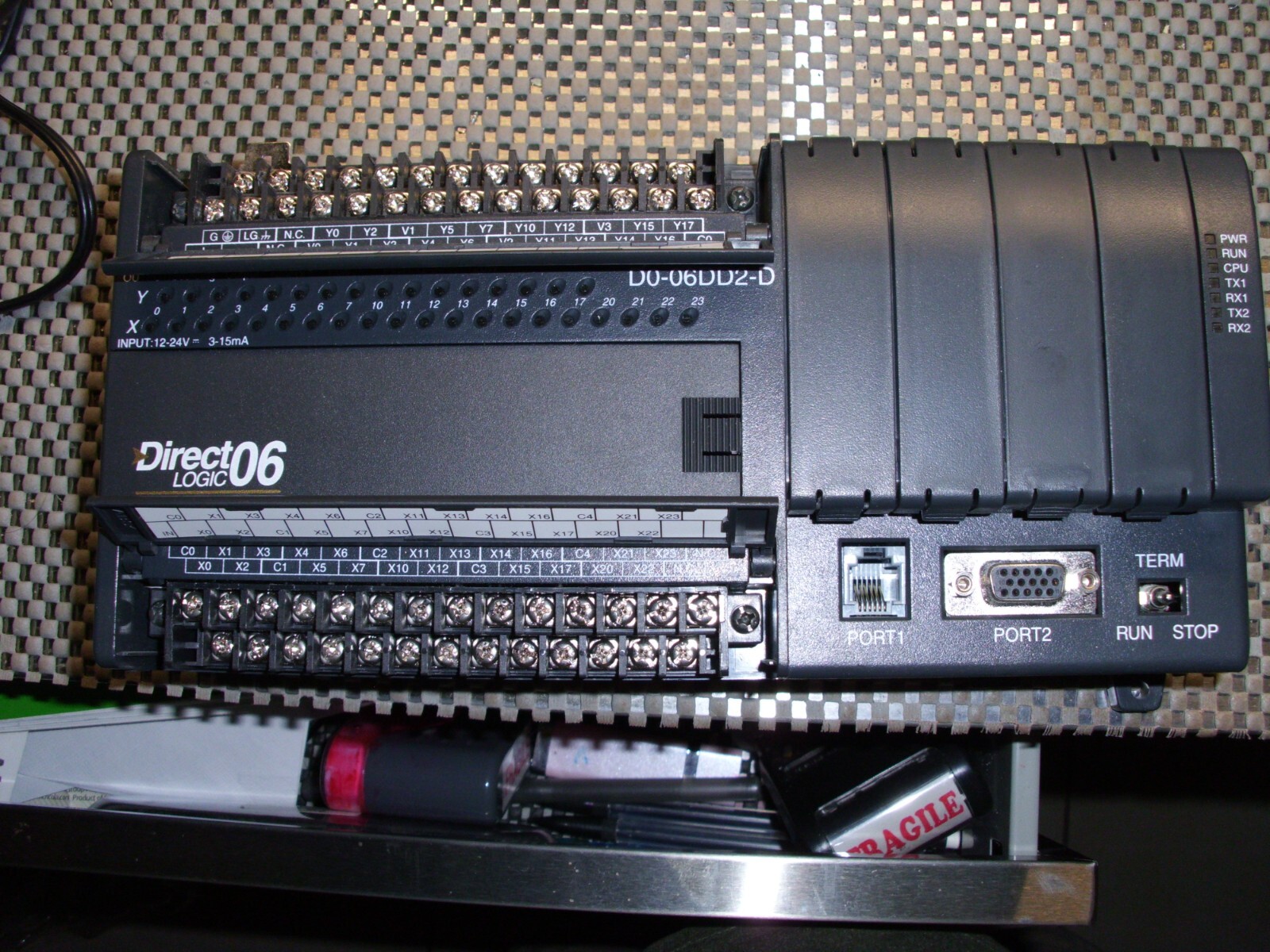 AUTOMATION DIRECT 06 D0-06DD2-D Direct logic D006DD2D