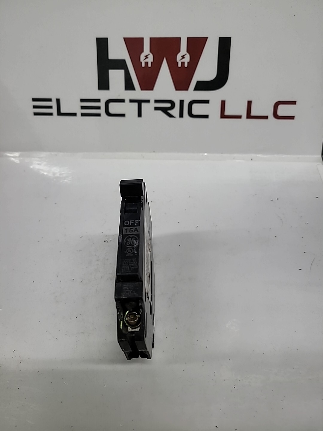 GE THQP115 15A I POLE Thin Style Circuit Breaker (Lot Of 10)