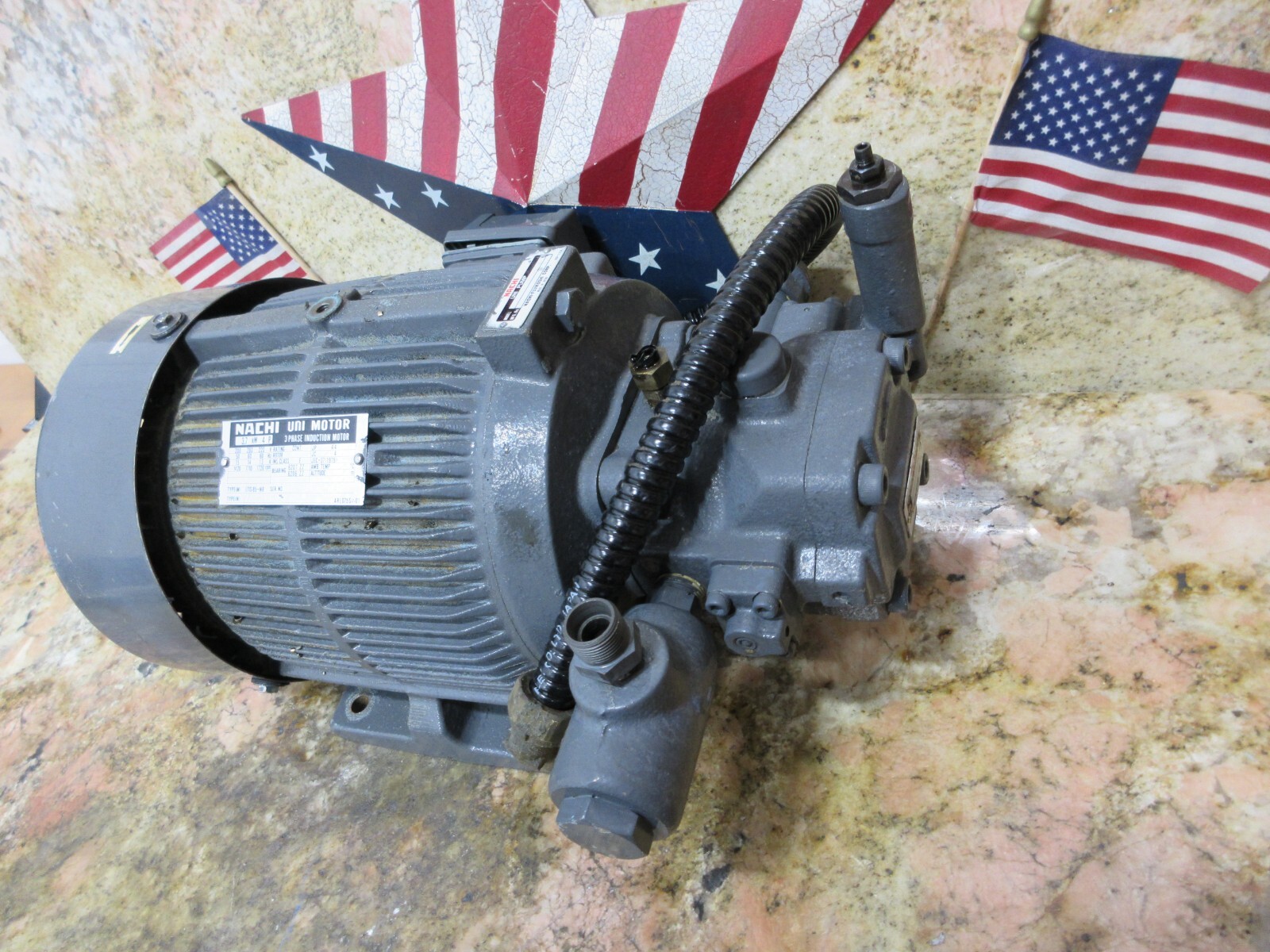 *SPECIAL*MAZAK MOTOR LTIS85-NR VAA-1A4B37 UVC-1A-A3-3.7-4-1048A VDC-1B-2A3-1048A