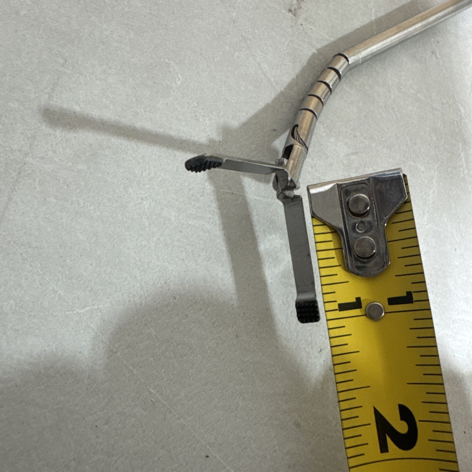 Snowden Pencer Laparoscopic Articulating Grasper / FB5