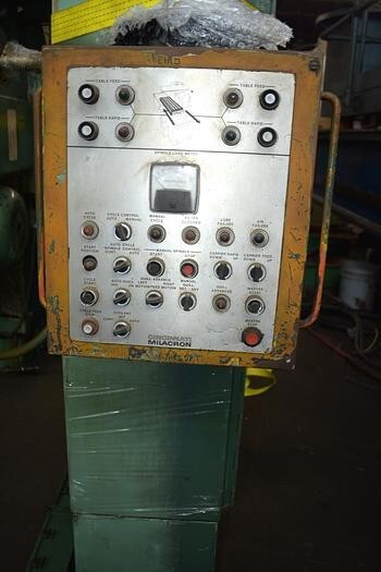 425-266 CINCINNATI-MILACRON «DL” HYPOWERMATIC HORIZONTAL PRODUCTION MILL -#30148