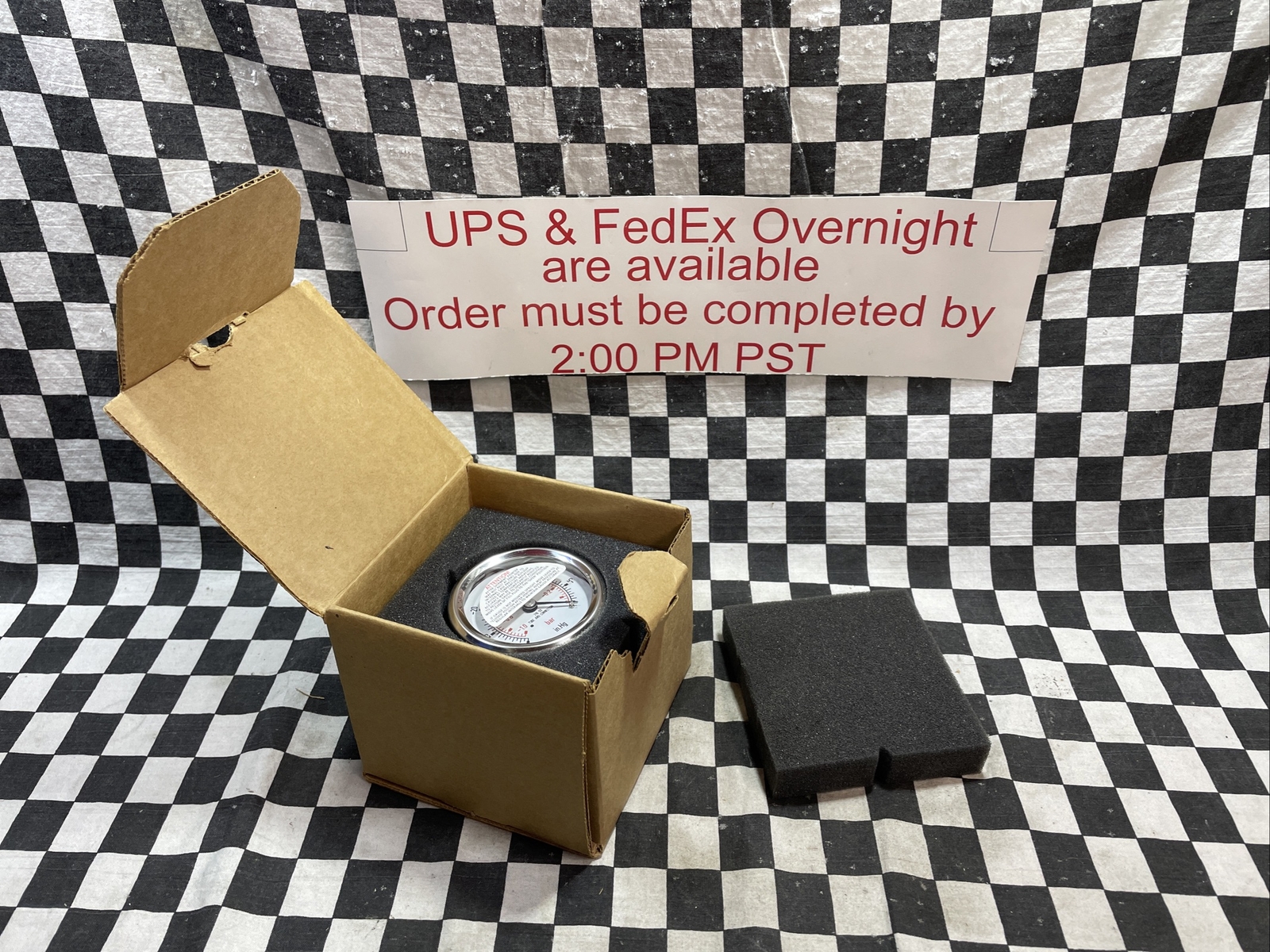 SWAGELOK Gauge 30INHG/BAR 1/4″ NPT, PGI-63C-PC0-CA0X, PGI-63C-PCO-CAOX #131V9