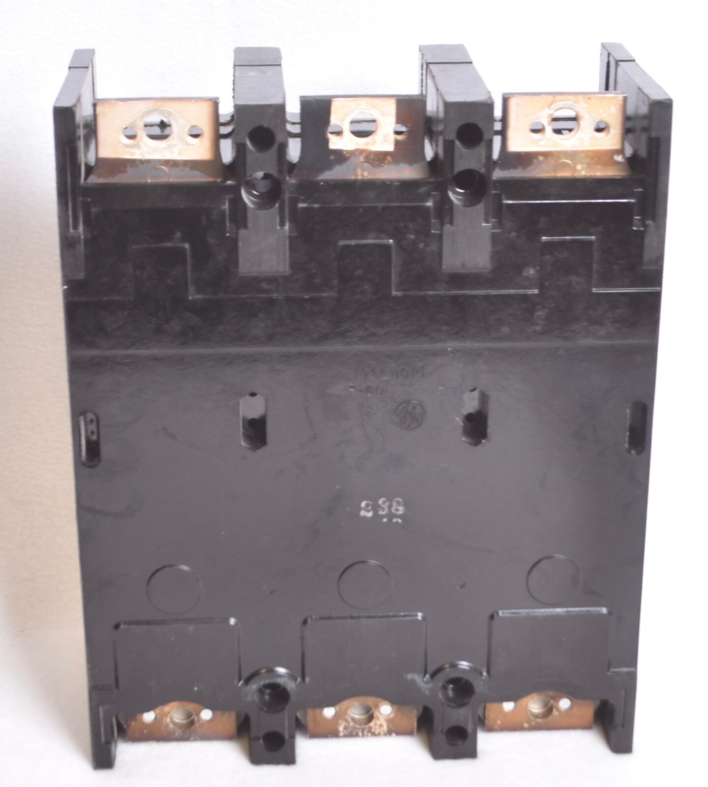 GE General Electric 3 Pole 400A Circuit Breaker THJK436F000