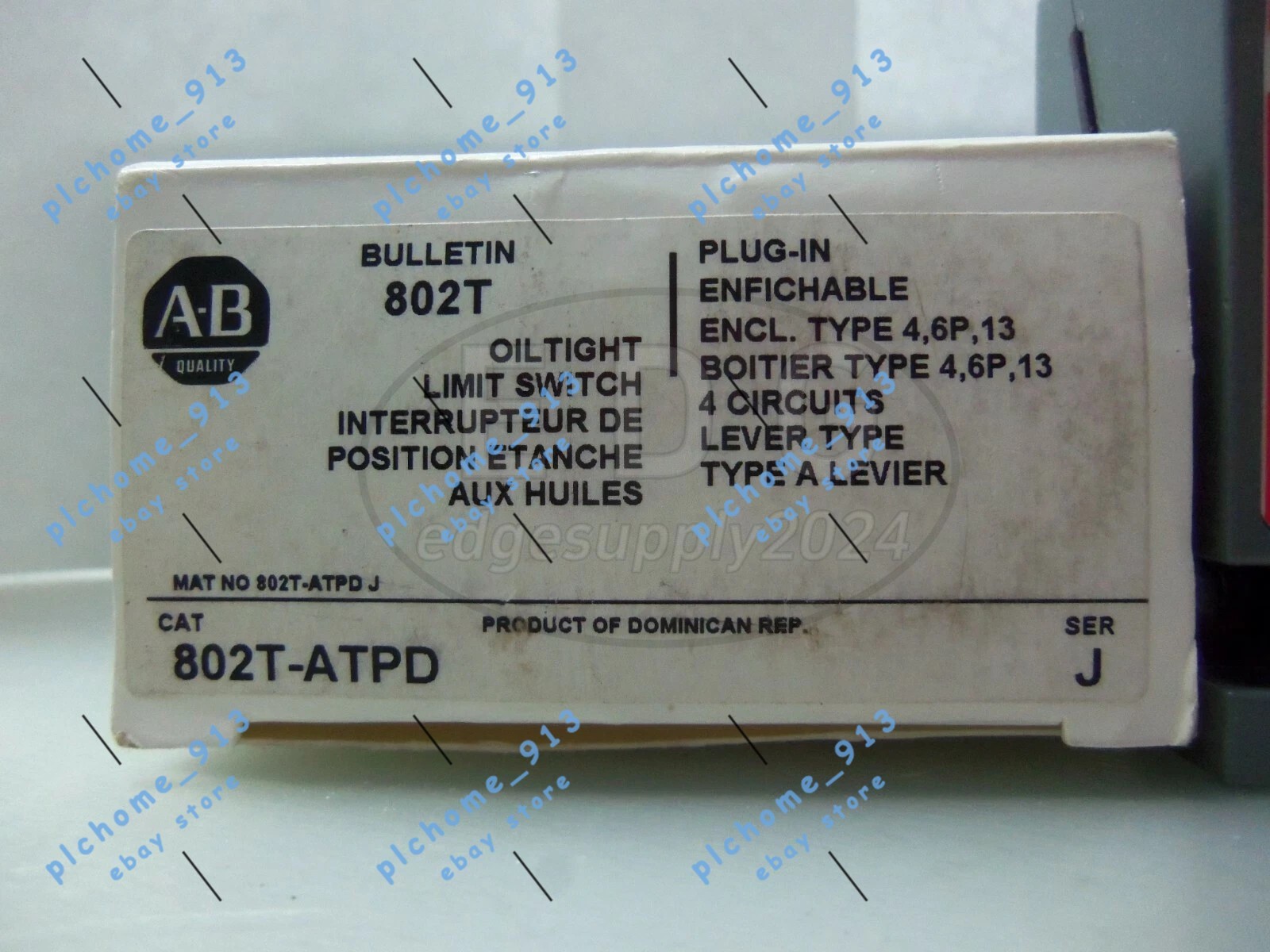 NEW Allen Bradley 802T-ATPD Metal Plug-In Oiltight Limit Switch Lever Type