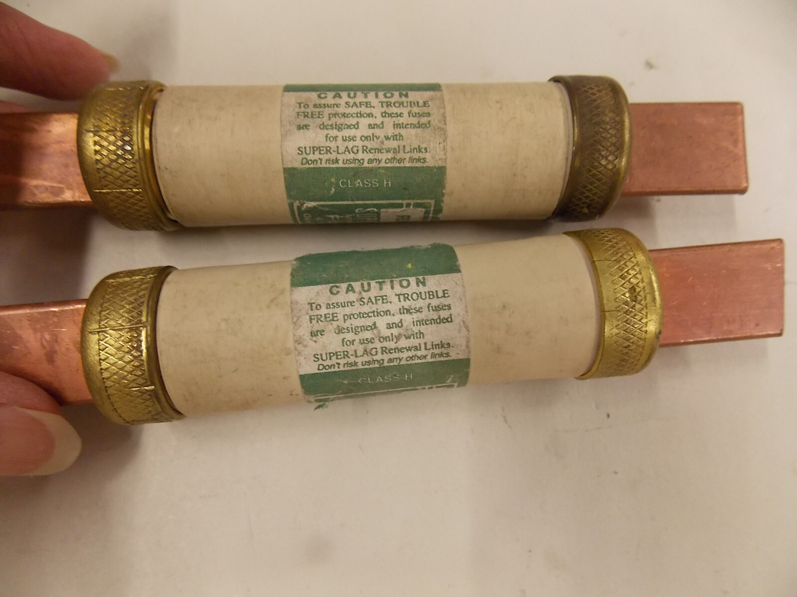 Lot of 2 Bussmann REN-100 Super Lag Renewable Fuses 240 V A1