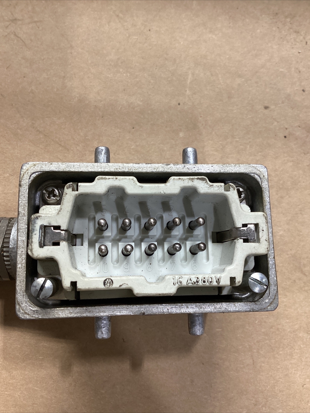 Harting HAN-Housing Connector 10 Pin #637G6PR7