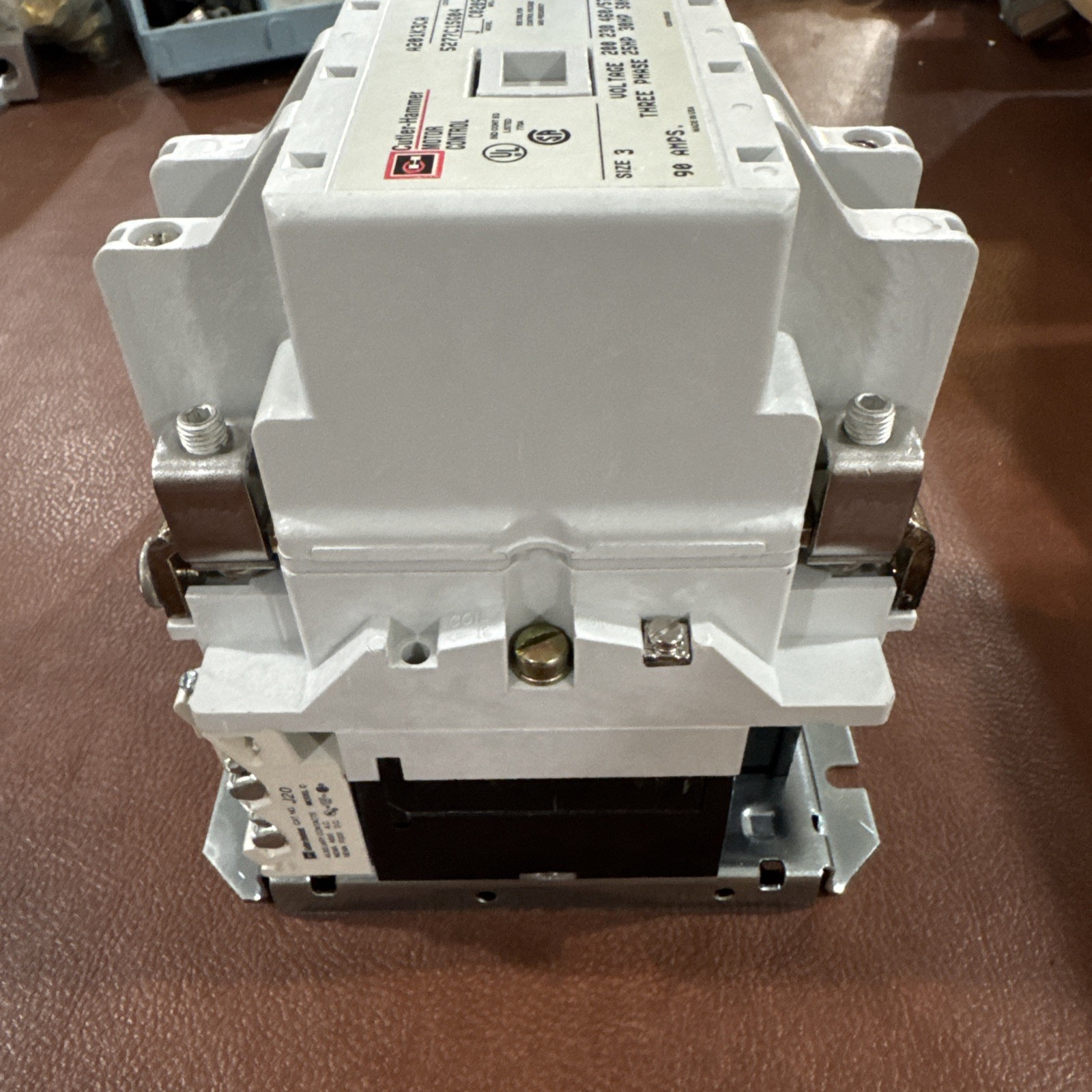EATON CUTLER HAMMER A201K3CA 3 Pole A200 SZ 3 None Reversing Contactor 120V J