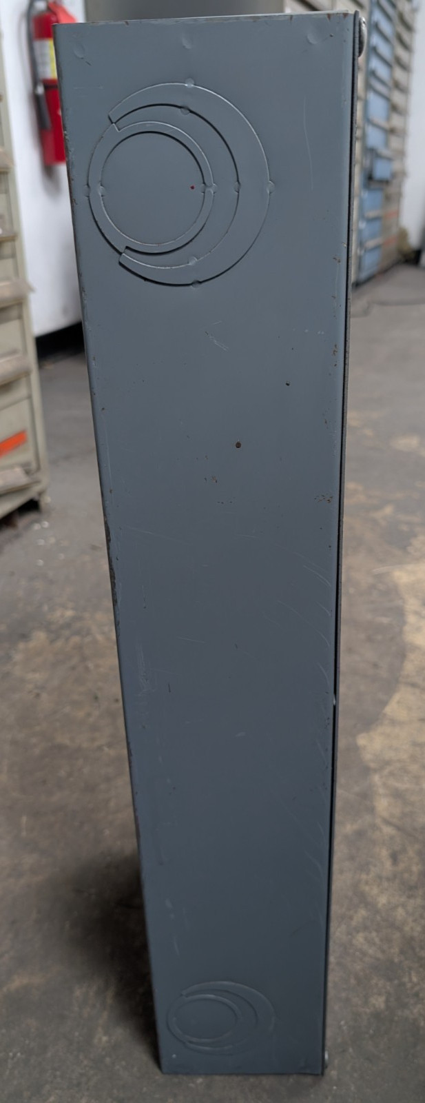 🤪 SQUARE D 200 AMP ENCLOSED CIRCUIT BREAKER 120/240 VAC 2P Q2L2200
