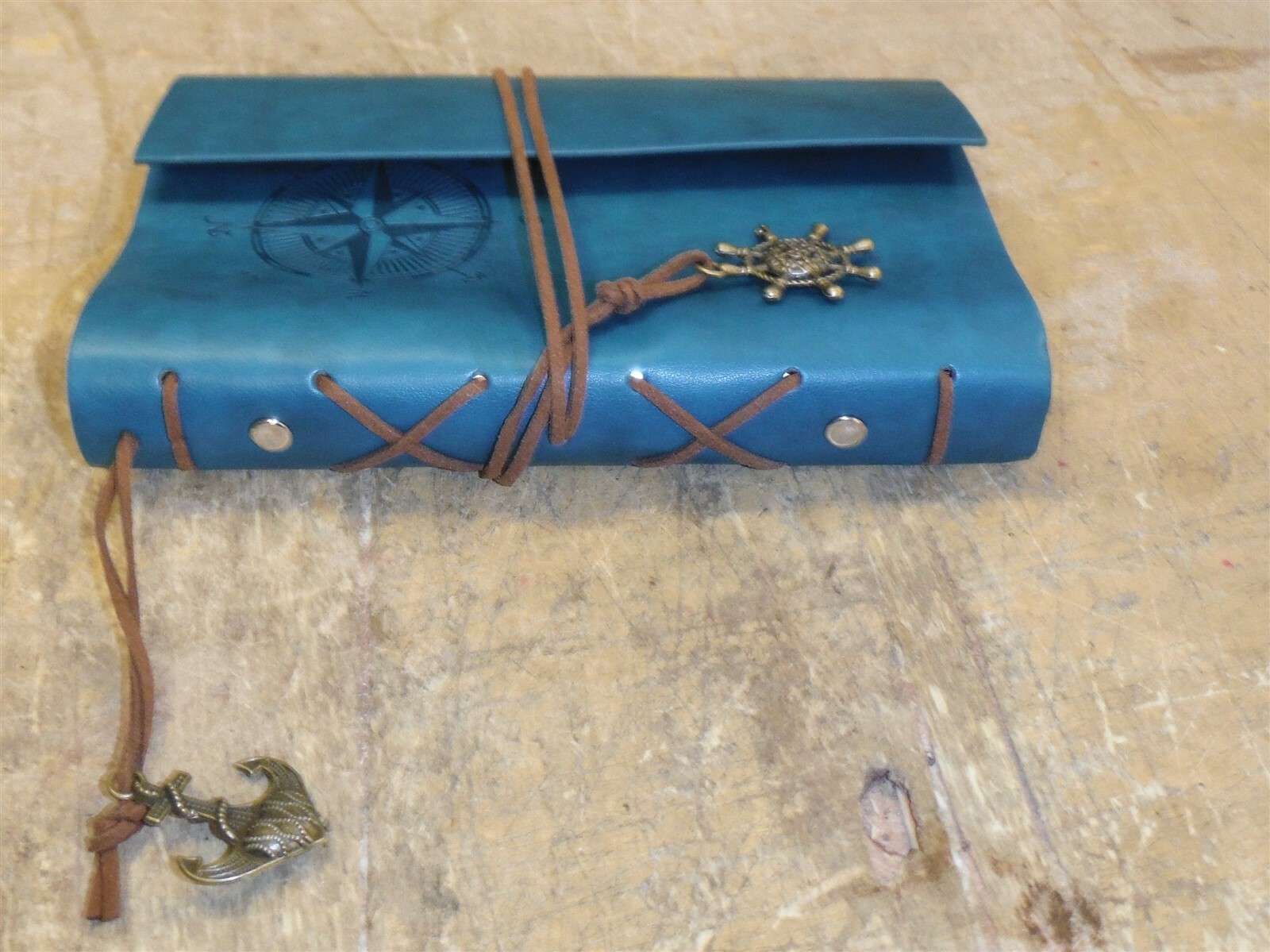 MaleDen Teal Color Leather Bound Travel Journel (Re-Fillable) NICE! FREE SHIP b2