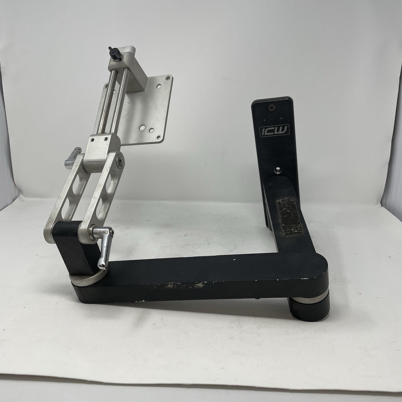 ICW Double Arm Monitor Mount Silver/Black