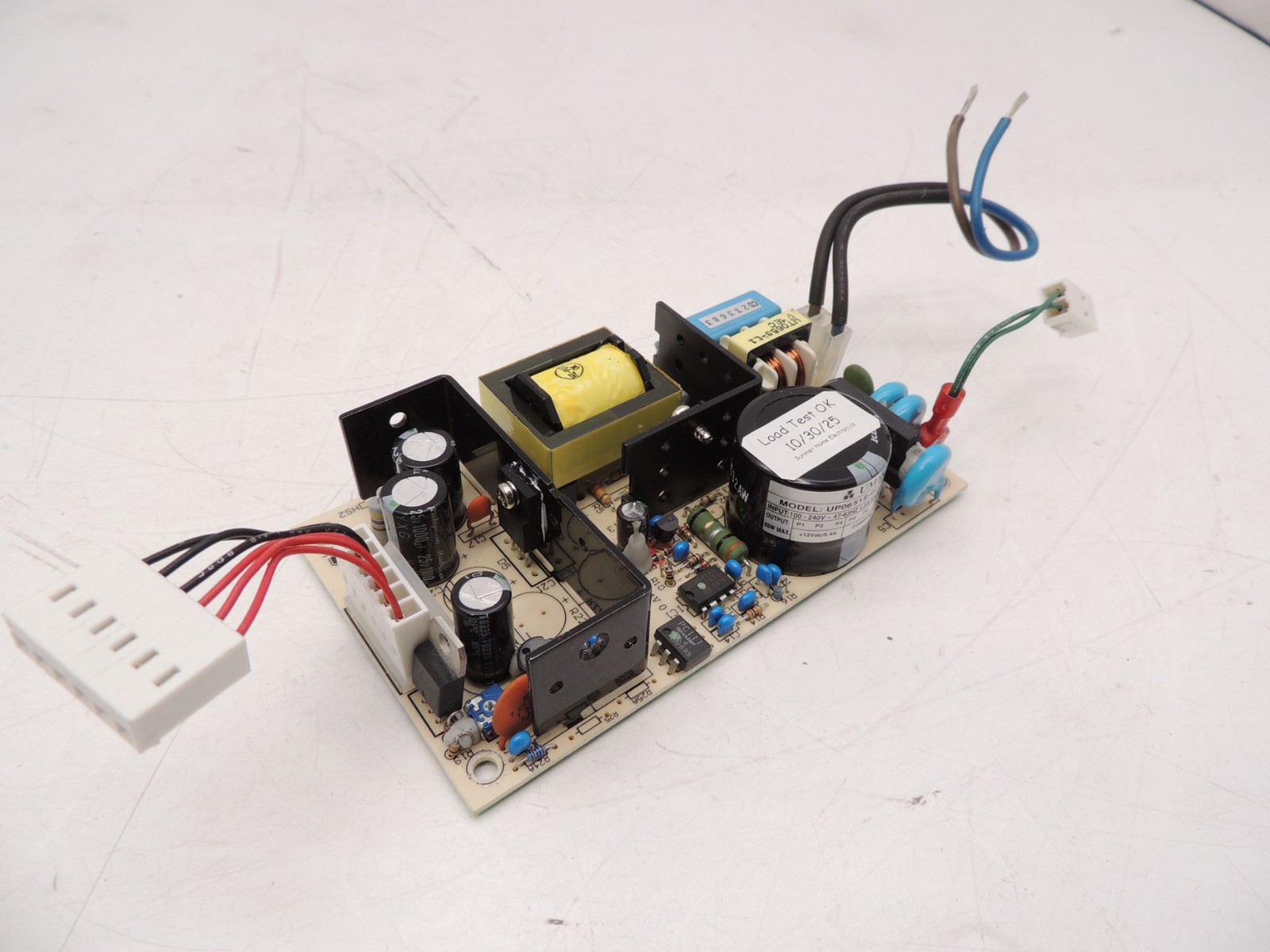 UMEC 12V DC 5.4A Open Frame Power Supply Board UP0651S-02 w/ Connectors