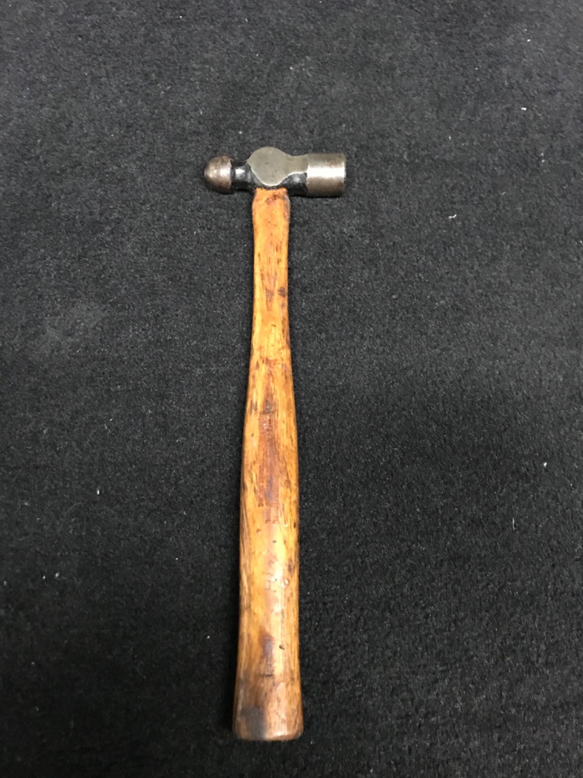 Vintage Blue Point BP4 4oz Ball Peen Hickory Handle Hammer