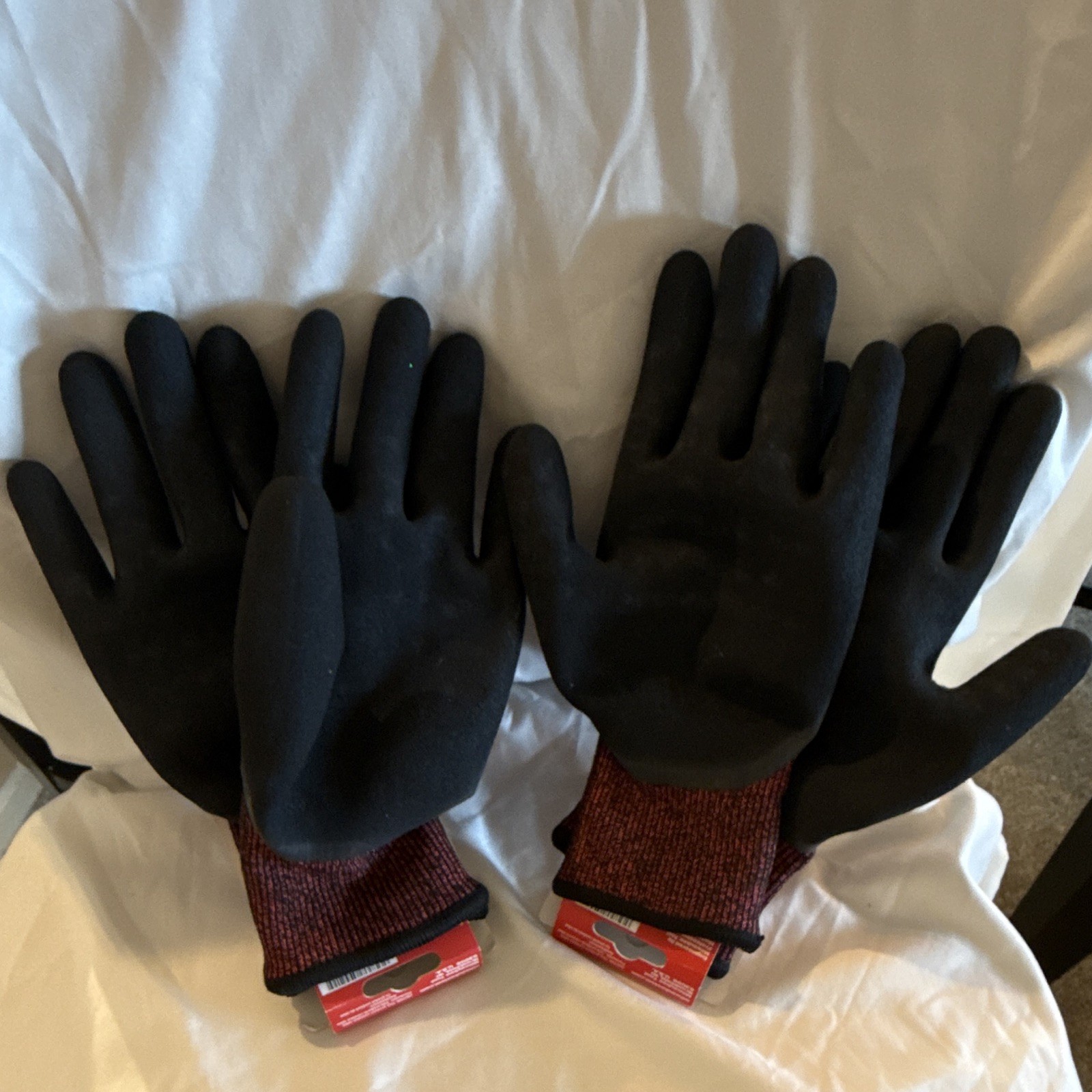 Milwaukee Cut Level 3 All Day Comfort Work Gloves, Size M, 48-22-8931 Two pairs