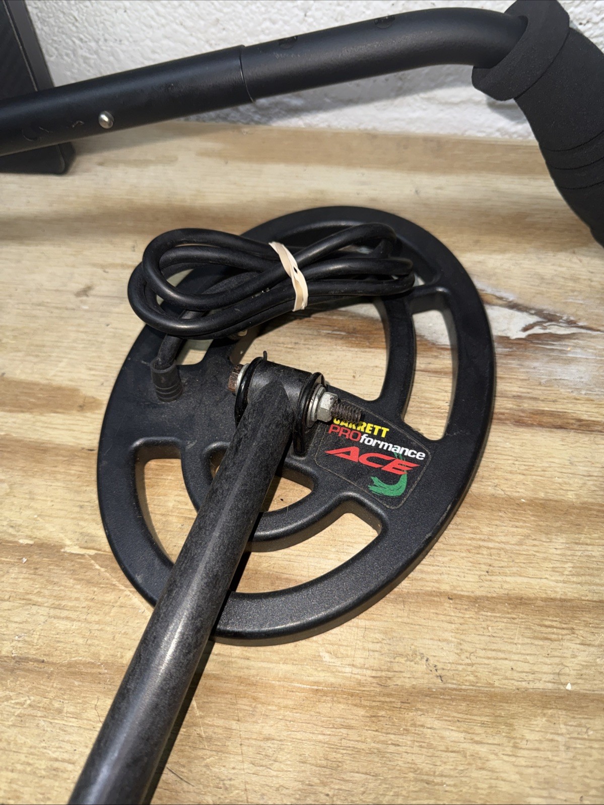 Garrett ACE Metal Detector 6.5×9″ PROformance Coil and Handle ONLY! – READ!