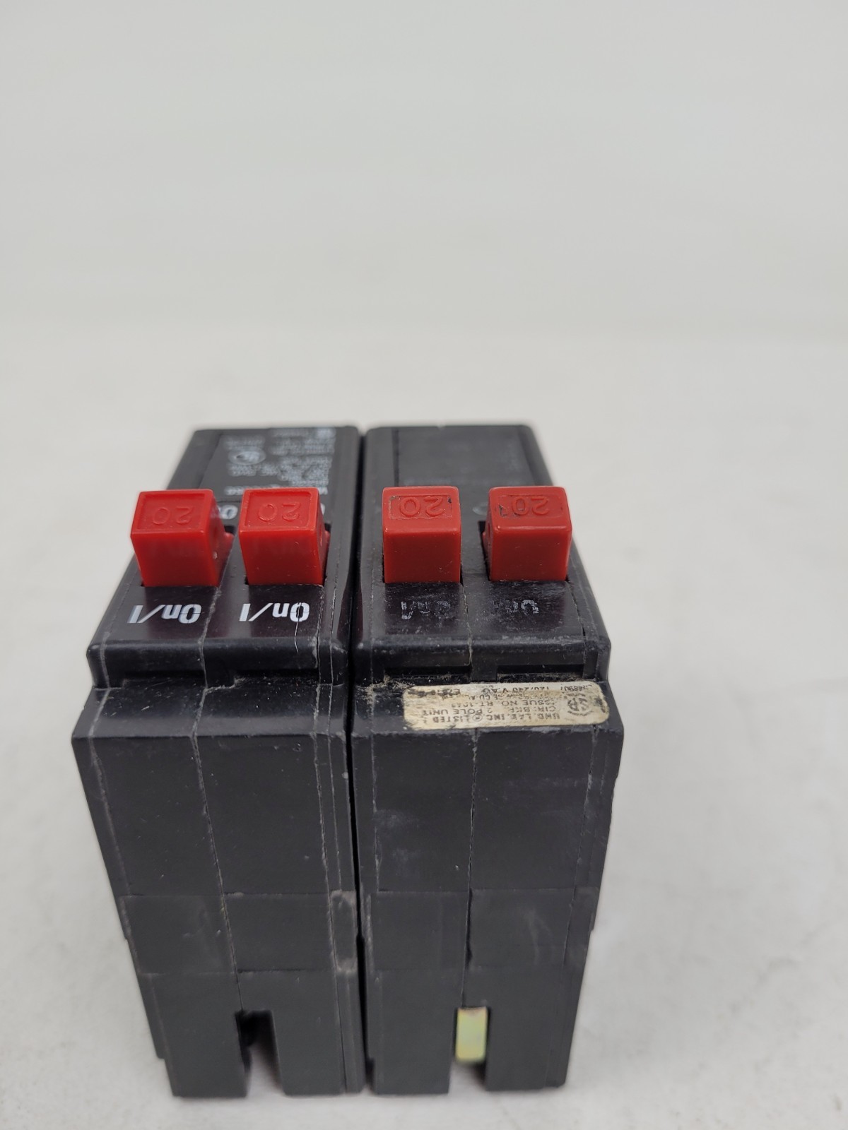 LOT OF 2 BR2020 WESTINGHOUSE 20 Amp Circuit Breaker – Next Day Option
