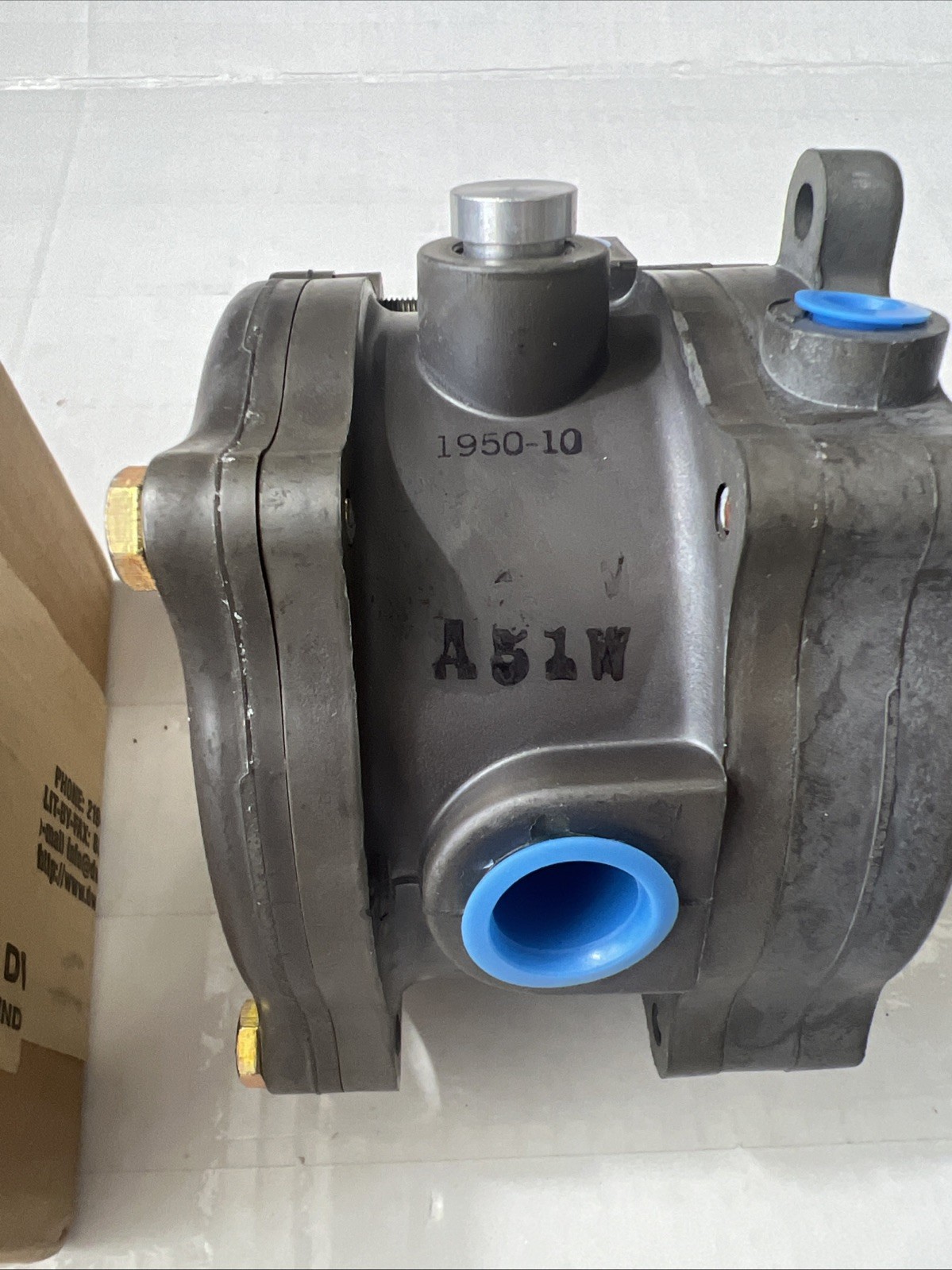 Dwyer 1950 10-2F Pressure Switch