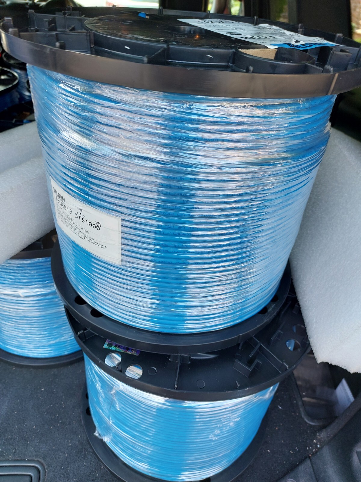 BELDEN CAT 6A 10GXS13 D151000 CMP 1000 FEET -BLUE