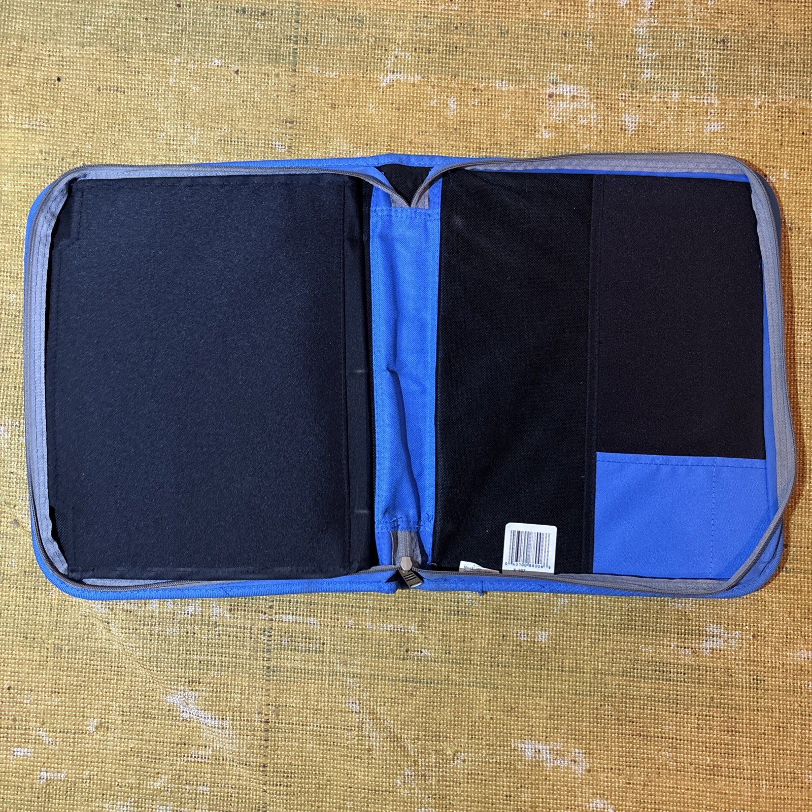Mead PRO Platinum Heavy-Duty Zipper Binder School Blue 1.5 Inch Headphone Hilroy