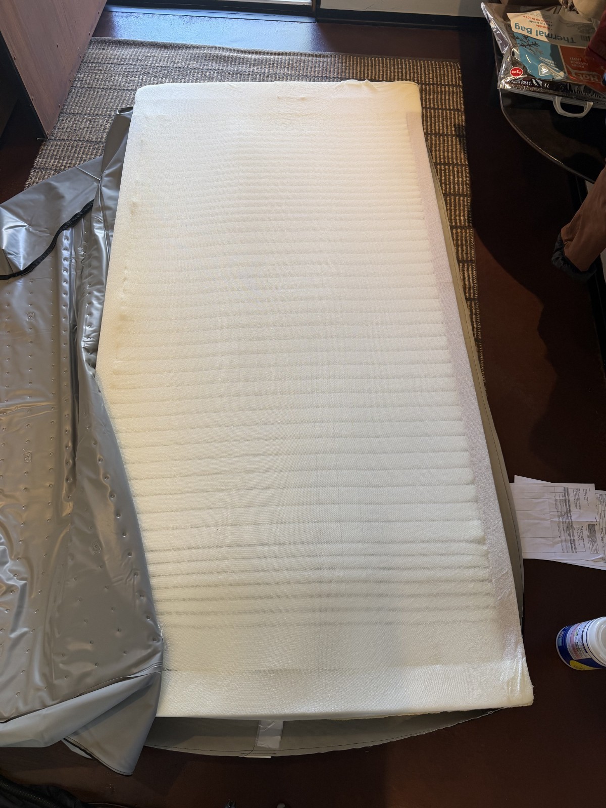 PressureGuard Easy Air LR Mattress System 42×84 w/ Pump–NEW UNUSED 12/2025-OBO