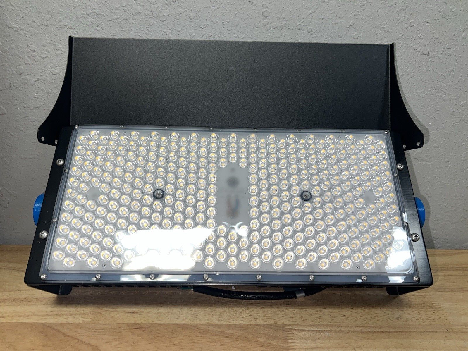 1000-Watt equivalent 36000 Lumens 120° Black LED Stadium Light 110-Volt to 277-