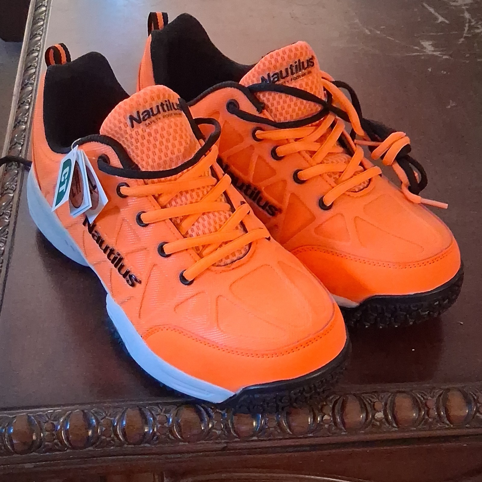 Nautilus Orange Lace-Up Industrial Work Shoes – Size 9.5 W Safety Work Footwear