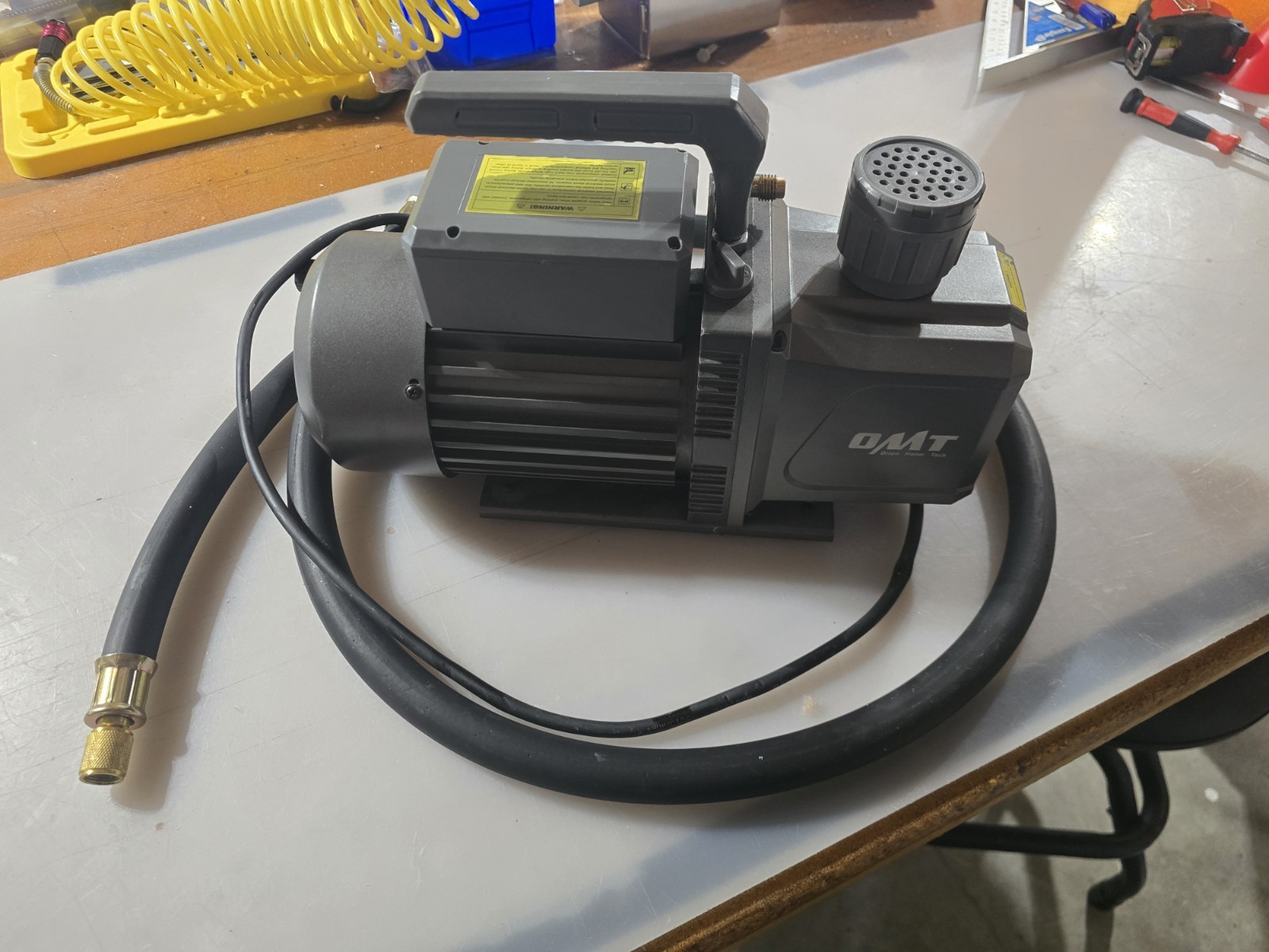 OMT 9 CFM Two-Stage Evacuation Vacuum Pump 2RS-3+ 3/4 HP 110v with Vac hose/oil