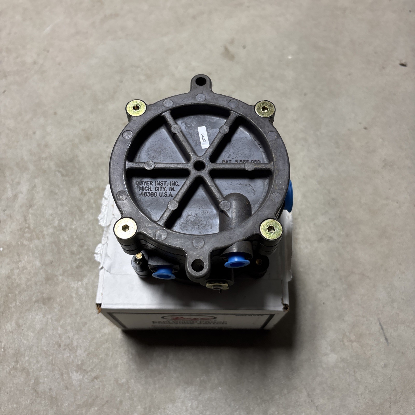 Dwyer 1950P-2-2F Explosion-proof Pressure Switch