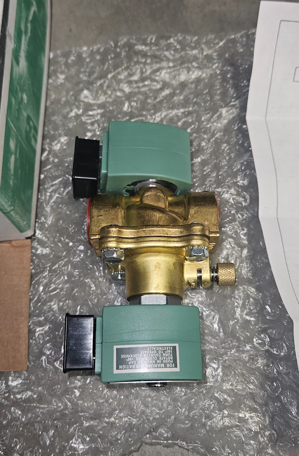 SOLENOID VALVE, NORMALLY CLOSED, 3/4 IN, 24 VAC – Getinge (OEM #: 61301601696)