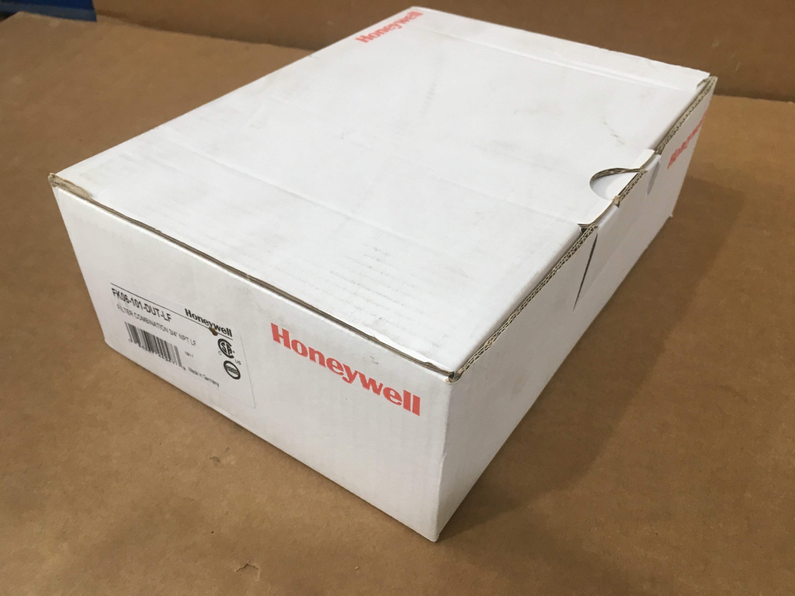 HONEYWELL FK06-101-DUT-LF «DIALSET» LOW LEAD PRESSURE REGULATING FILTER