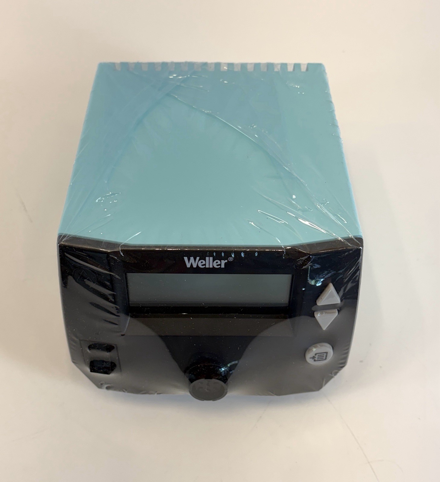 Weller 70W Digital Soldering Station Model WE1010NA