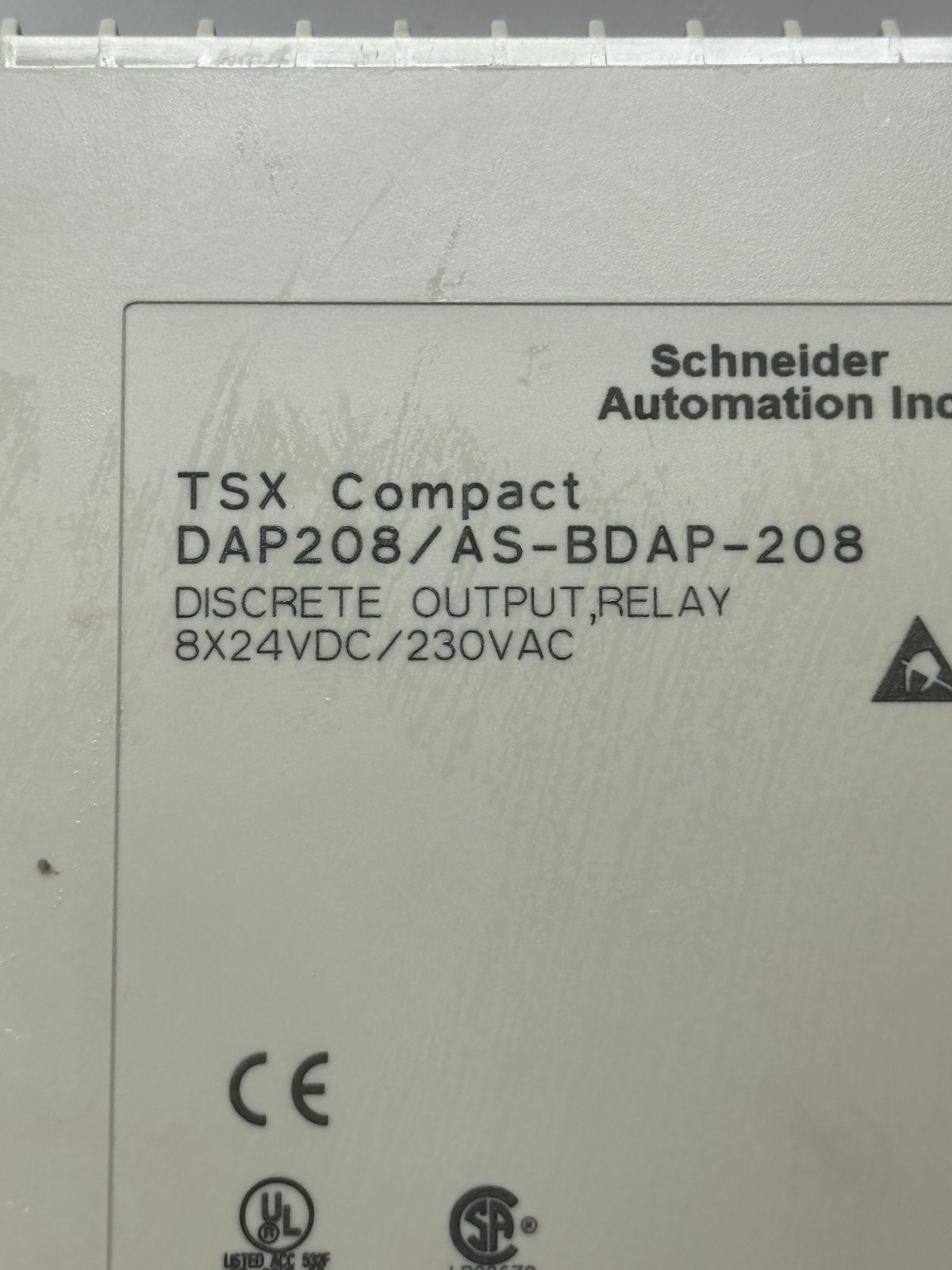 Schneider Automation DAP208/AS-BDAP-208 Discrete Output Relay Module 8×24 VDC