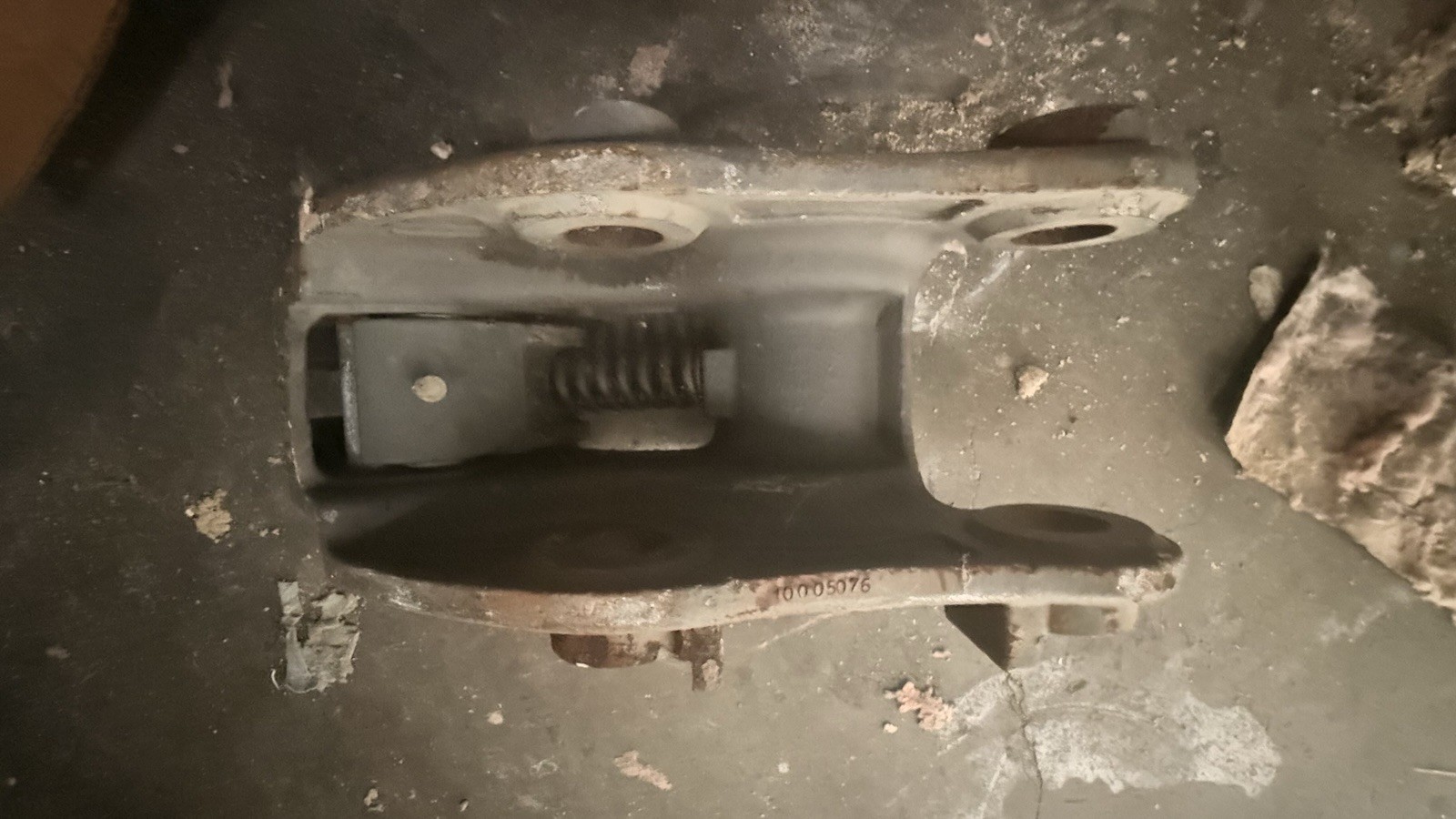 Volvo Excavator Quick Coupler Hitch | Fits EC35 / ECR38 | Part # EQ0200/50