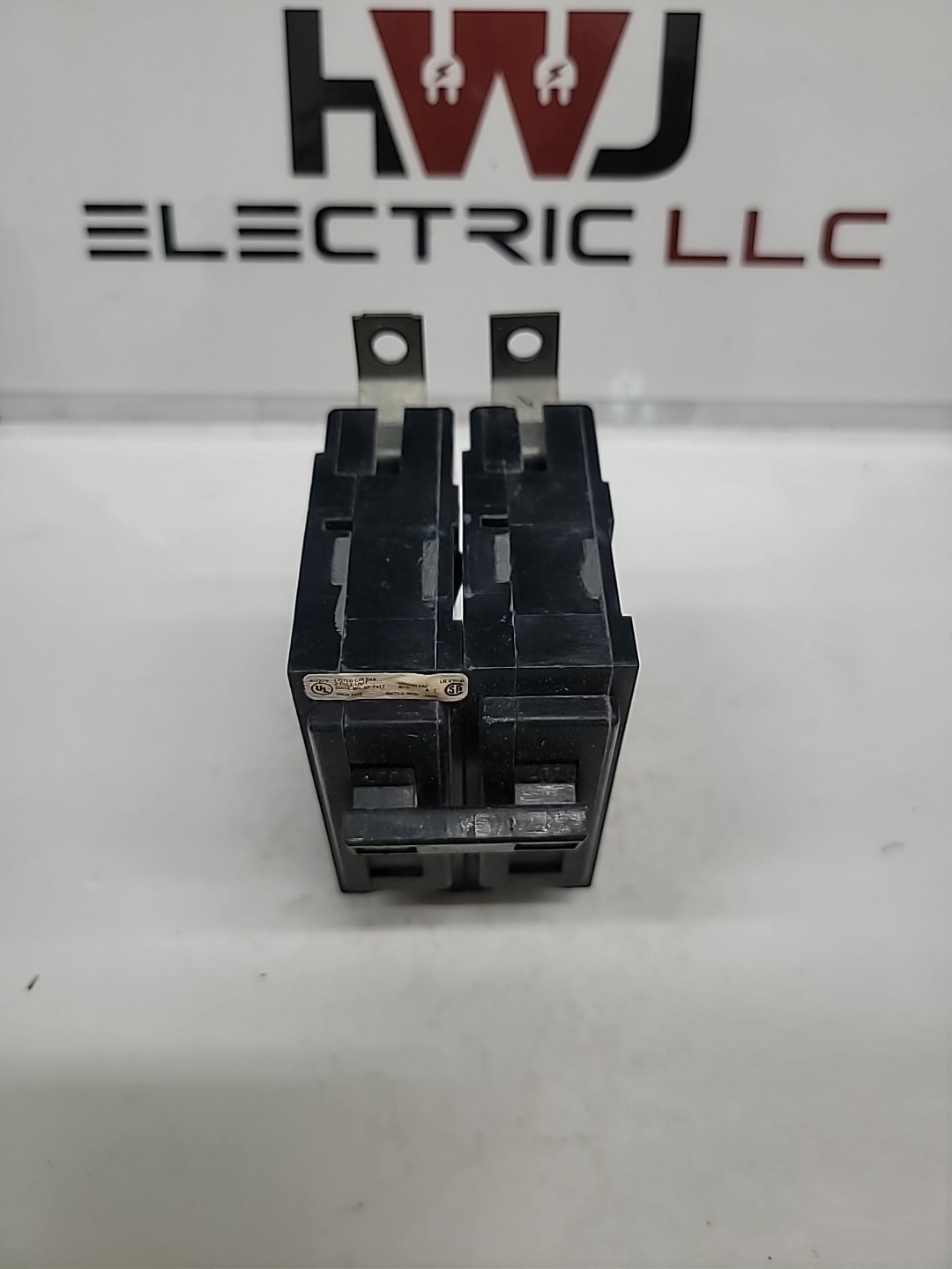 LOT OF 10 CUTLER HAMMER QBHW2050 50A 2POLE Bolt On Circuit Breaker EATON