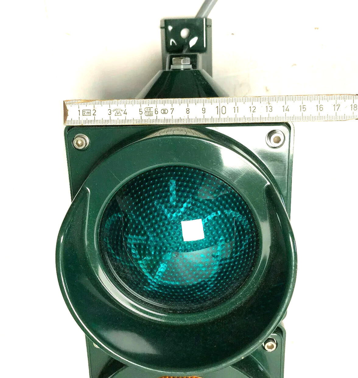 Traffic light system LED signal generator 3-field, red/yellow/green, wheel over light arrow ø100 mm